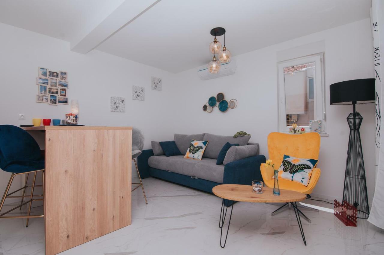 Relax Apartments Novalja Luaran gambar